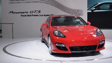 Porsche Panamera GTS (2011-2013) Front Grille